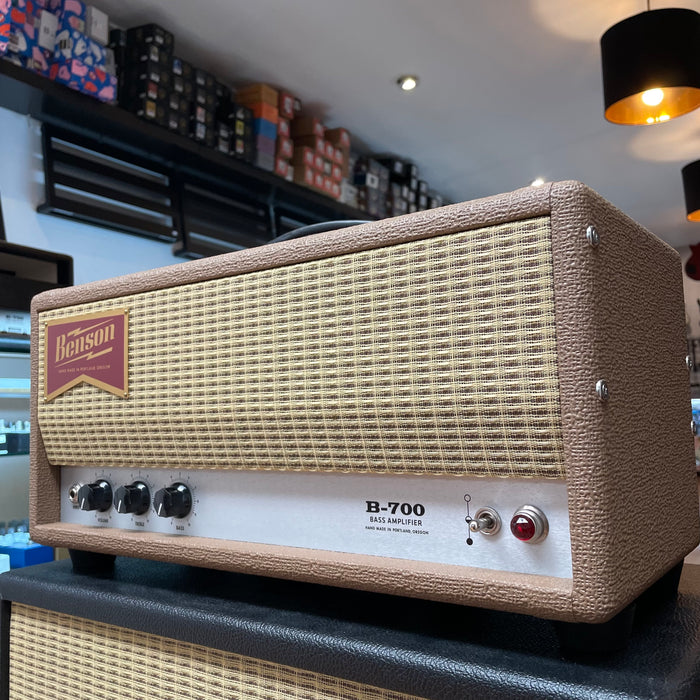 Benson Amps B700 Bass Amp - Tan and Wheat