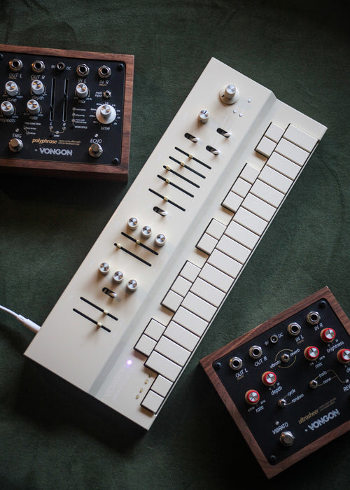 Vongon Replay Polyphonic Synthesizer
