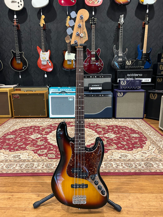 Pre Loved Fender Reggie Hamilton Standard Jazz Bass