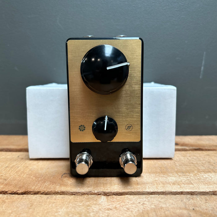 Second Hand Fjord Fuzz Hedda Fuzz