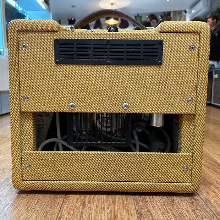 Second Hand Fender 57' Custom Champ