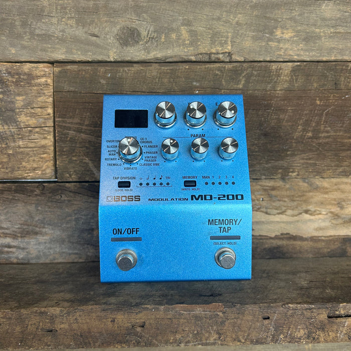Second Hand BOSS MD-200