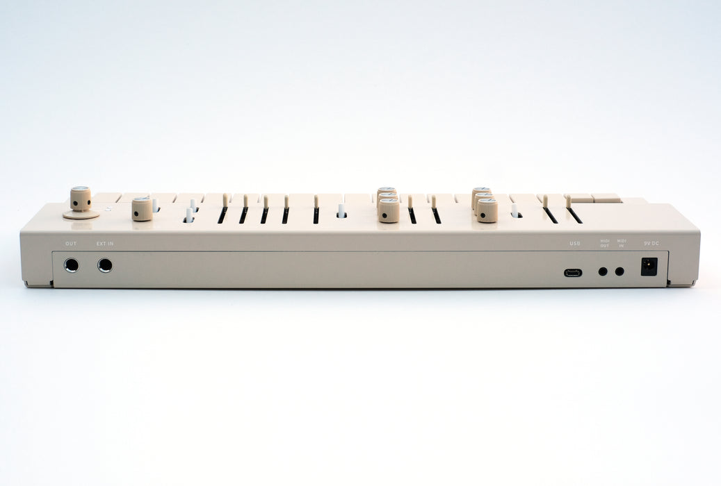 Vongon Replay Polyphonic Synthesizer