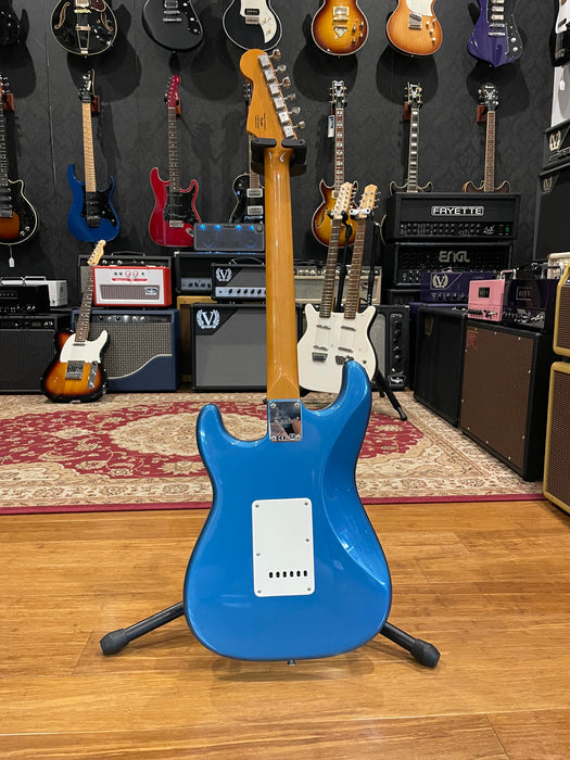 Second Hand Squire Classic Vibe 60’s Stratocaster in Lake Placid Blue!