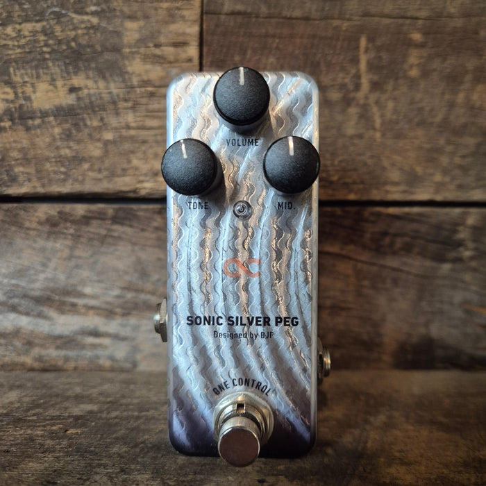 Second hand One Control Sonic Silver Peg Bass Preamp