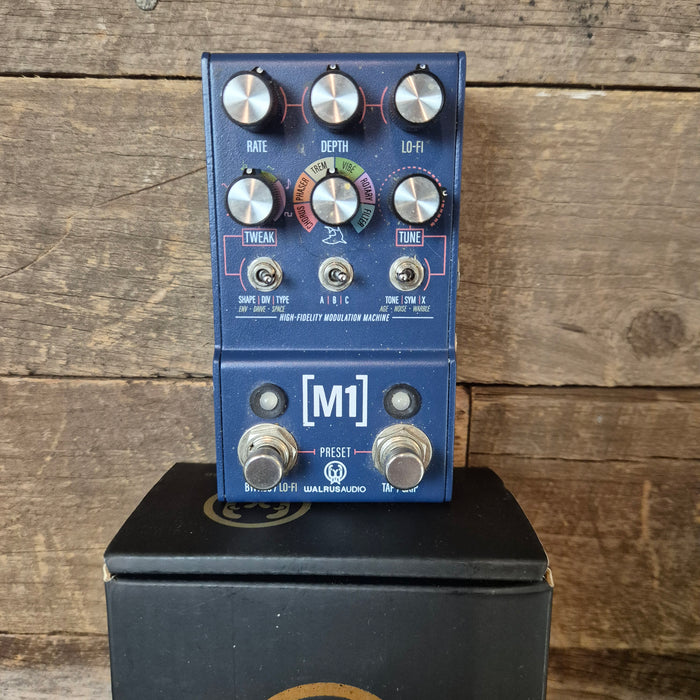 Second Hand Walrus Audio Mako Series - M1 High-Fidelity Modulation Machine