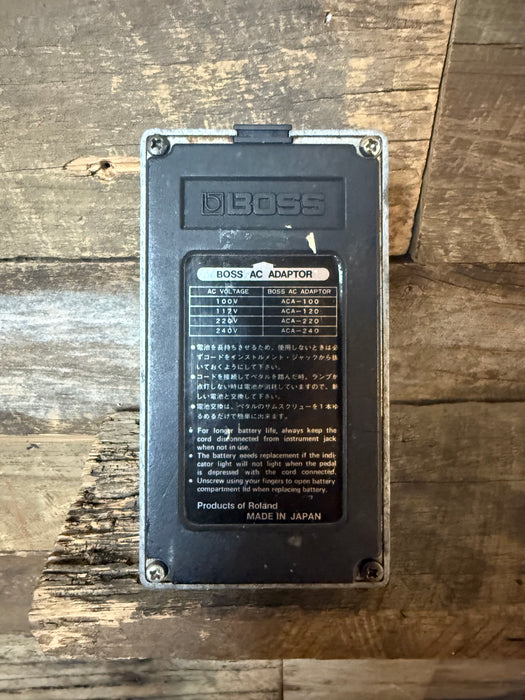 VINTAGE Boss CE-2 Chorus MIJ Black Label 1982