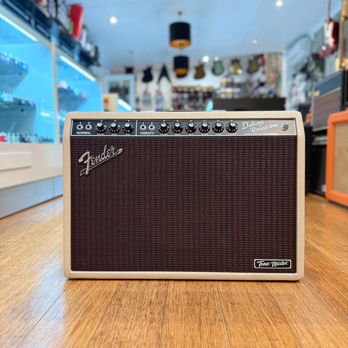 Second Hand Fender Tonemaster Deluxe Reverb- Blonde