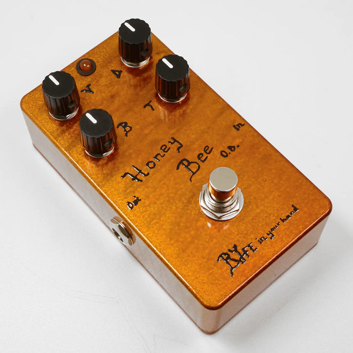 One Control BJFE In Your Hand Series Honey Bee OD 4K