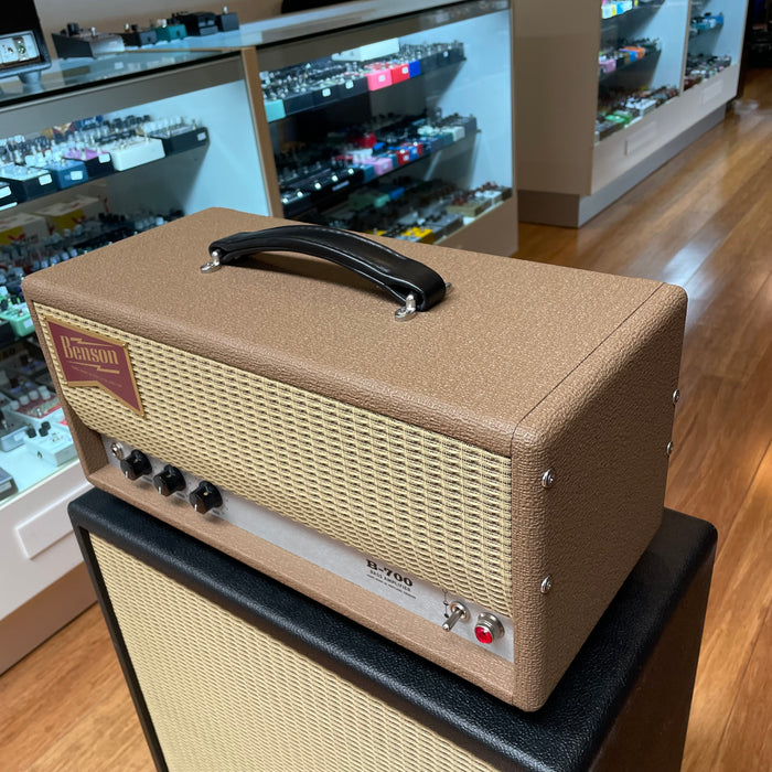 Benson Amps B700 Bass Amp - Tan and Wheat