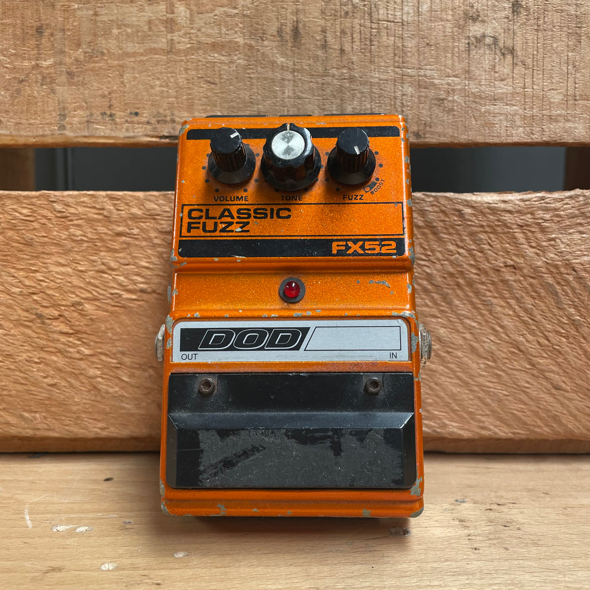 Second Hand DOD Classic Fuzz FX52 — Pedal Empire Second Hand DOD Classic Fuzz FX52 — Pedal Empire