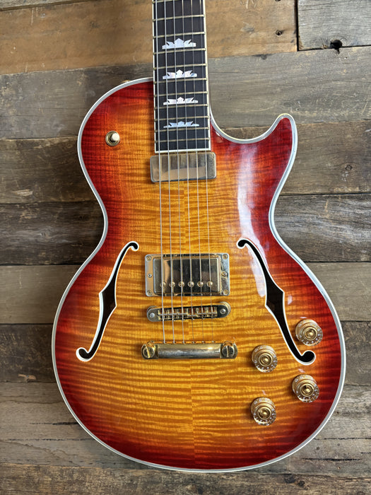 Second Hand Gibson Les Paul Supreme 2014 120th Anniversary in Heritage Cherry Sunburst