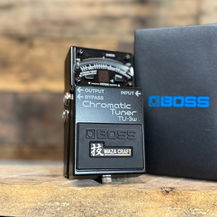 Second Hand Boss TU-3w Waza Craft Chromatic Tuner