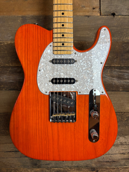 Second Hand G&L ASAT Classic S Clear Orange with MFD pickups USA and Nitro upgrade!