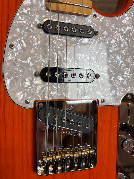 Second Hand G&L ASAT Classic S Clear Orange with MFD pickups USA and Nitro upgrade!