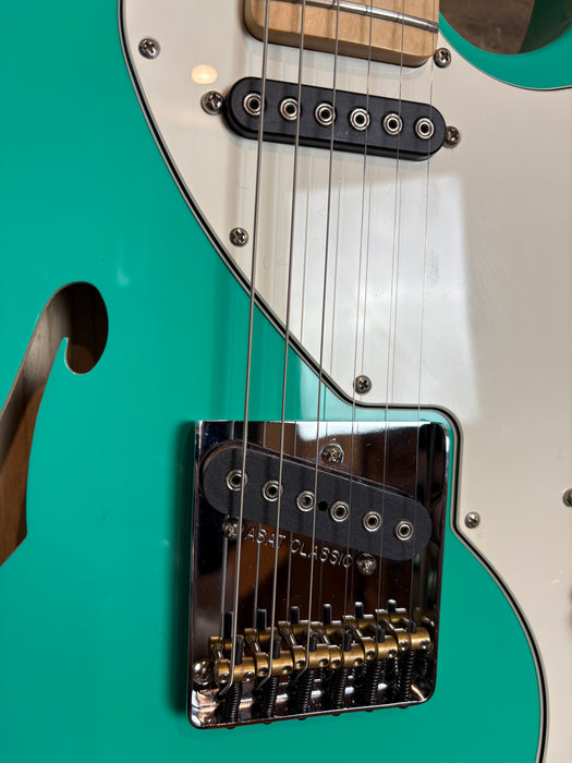 Second Hand G&L ASAT Classic Thinline Limited Edition - Belair Green USA