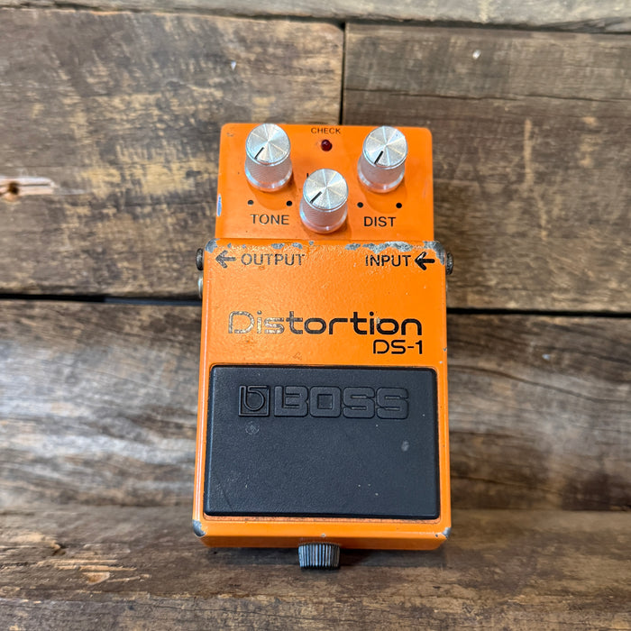 Second Hand Vintage 1985 Boss DS-1 Distortion (Made In Japan - Black Label)