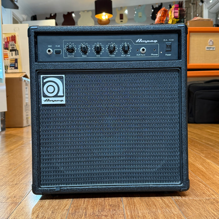Second Hand Ampeg BA108 V2 8" Bass Combo