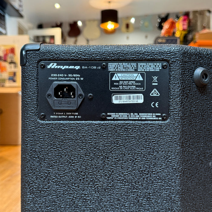 Second Hand Ampeg BA108 V2 8" Bass Combo