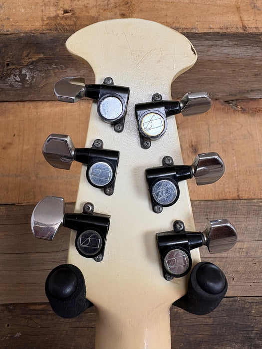 Second Hand 1973 Ovation Breadwinner - Alphine White