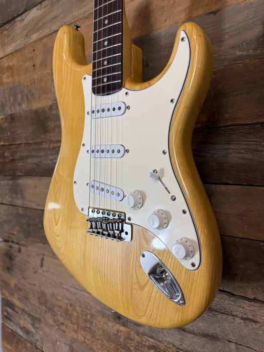 Second Hand 1970's Greco Sparkle Sound SE600N Natural Finish