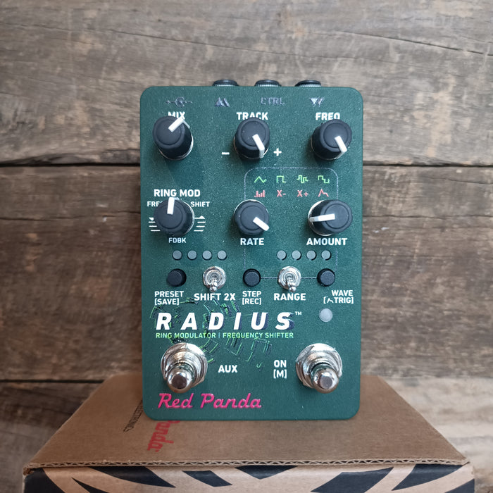 Second-Hand Red Panda Radius