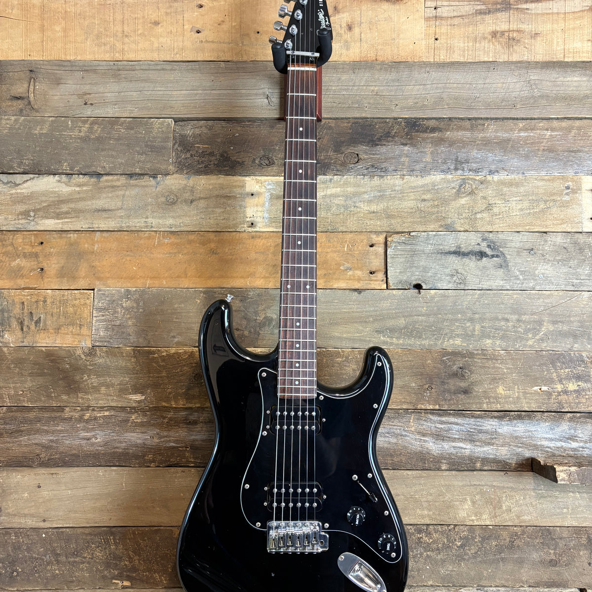Squier by Fender ST702 JVシリアル 1984年製 FJ期 Squier by Fender ST702 JVシリアルFENDERJAPAN - メルカリ