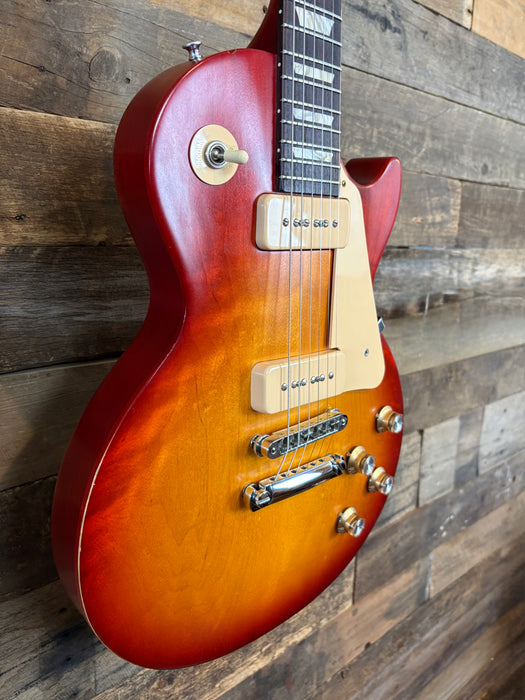 Second Hand Gibson Les Paul Studio '60s Tribute 2011 Cherry Burst