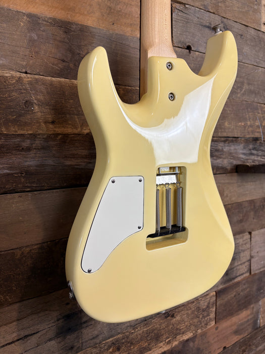 Second Hand PWE Future 6 Super Strat (Hand built in Canada by Ted Stevenson)