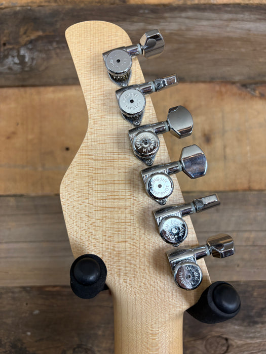 Second Hand PWE Future 6 Super Strat (Hand built in Canada by Ted Stevenson)