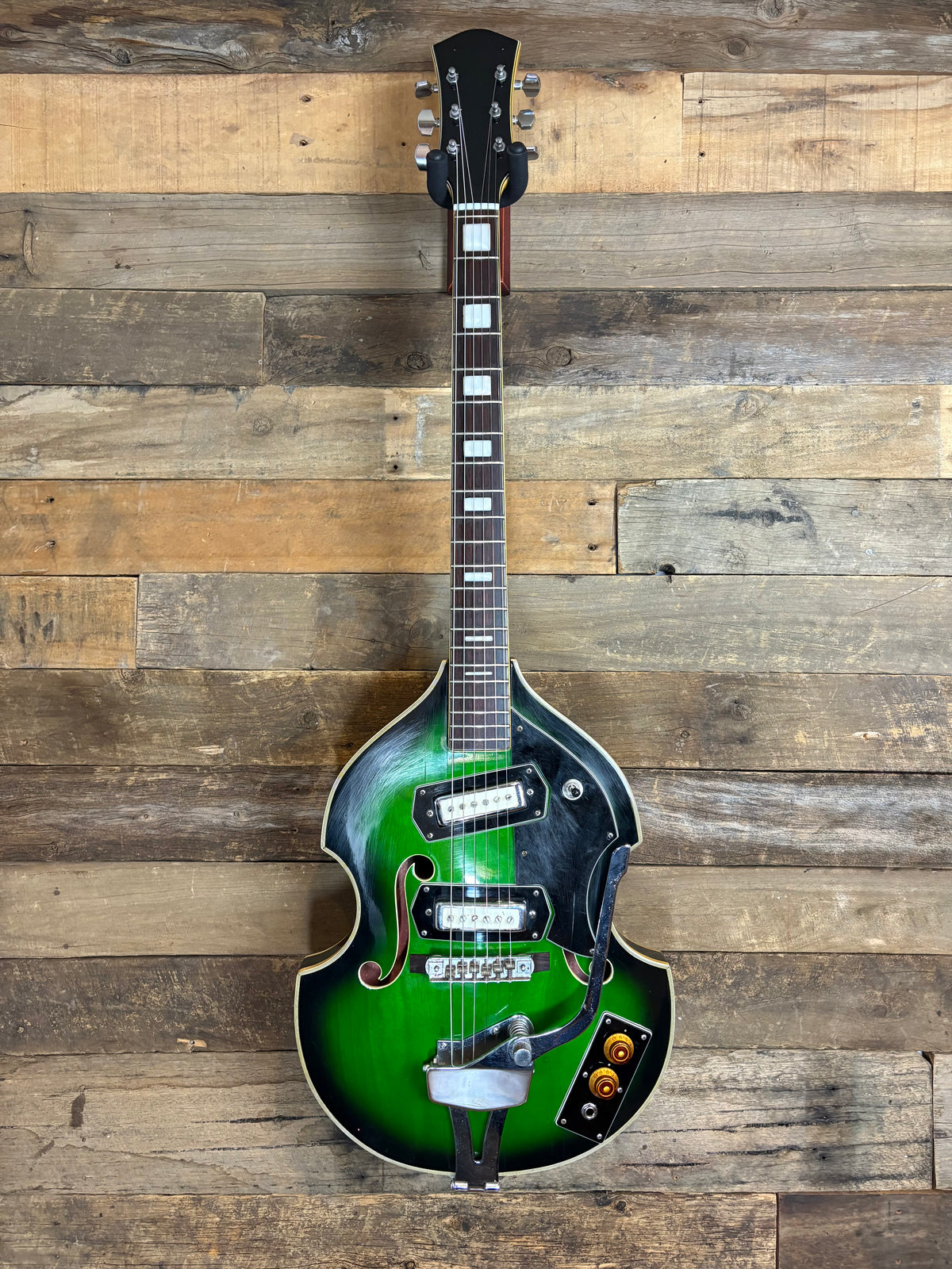 Second Hand 1970's Greco Model 974 Violin Hollow Body Greenburst ...