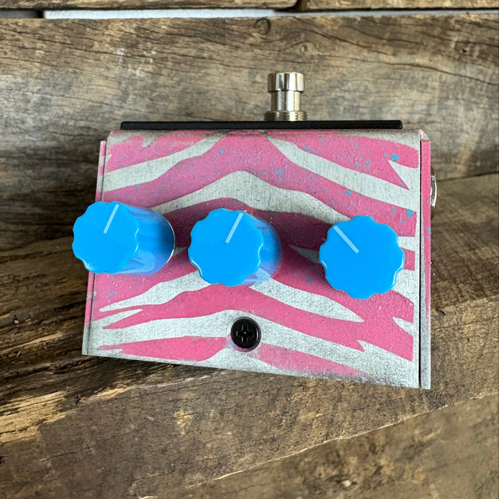 Beetronics Whoctahell V2 • Low Octave Beeast *Custom Shop WH0034*