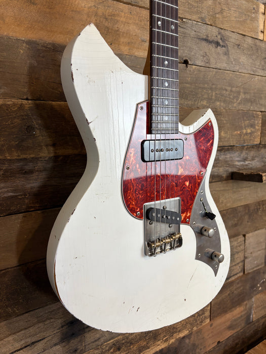 Novo Guitars Serus T - Olympic While Light Distress - Tortoise Guard