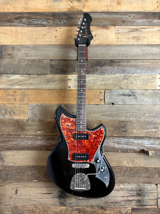 Novo Guitars Serus J Electric Guitar - Bull Black- Light Distress - Tortoise Guard