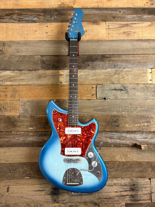 Novo Guitars Serus J Electric Guitar - Lake Sonic Burst Light Distress - Tortoise Guard