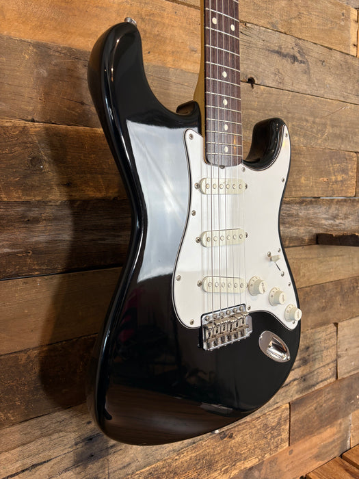 Second Hand 1984 MIJ Squier Fender Standard 60's Reissue - SST-30S Stratocaster "JV serial"