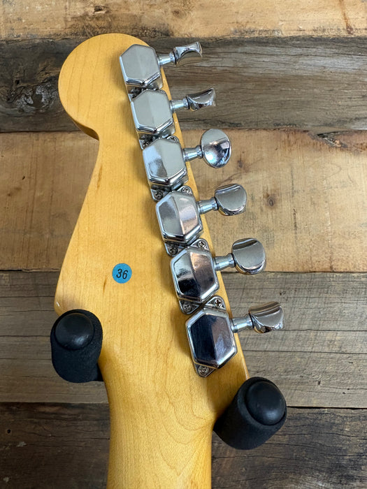 Second Hand 1984 MIJ Squier Fender Standard 60's Reissue - SST-30S Stratocaster "JV serial"