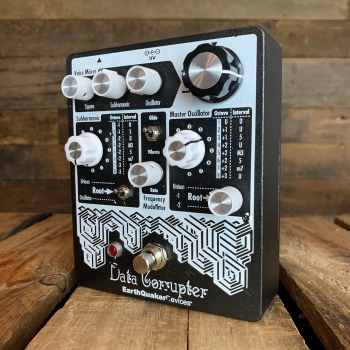 Ian's Earthquaker Devices Data Corrupter
