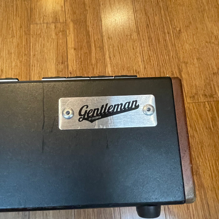 Second Hand Large Gentleman Pedal Board w/ Hardcase & CIOKS power bundle