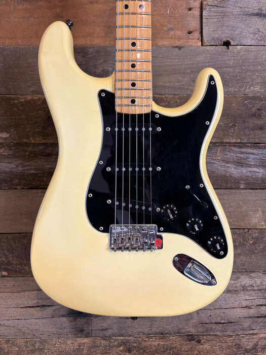Second Hand 1979 Fender Stratocaster Olympic White USA w/Hard Case