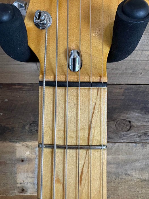 Second Hand 1979 Fender Stratocaster Olympic White USA w/Hard Case