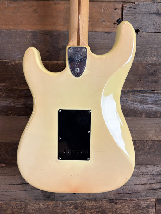 Second Hand 1979 Fender Stratocaster Olympic White USA w/Hard Case