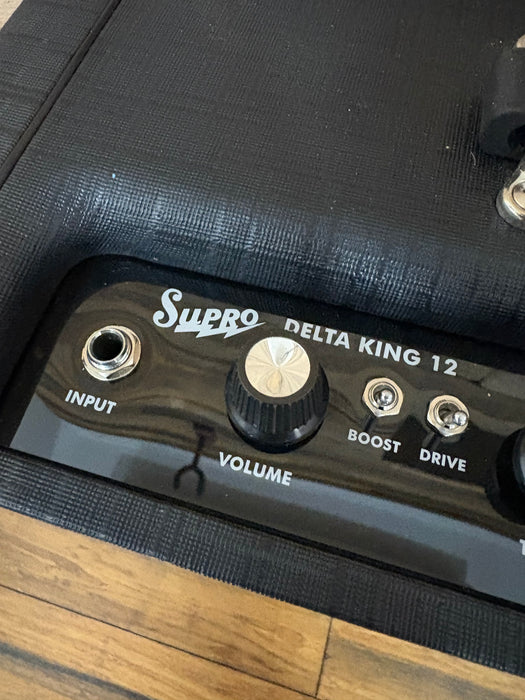 Second Hand Supro Delta King 12 Combo - Black w/Footswitch