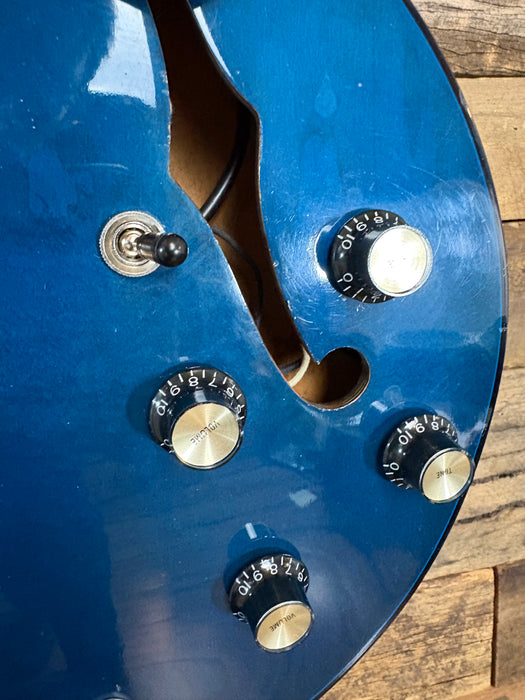 Second Hand Rare 1999 Gibson ES-335 Limited Edition Blue Translucent (Beale Street Blue)