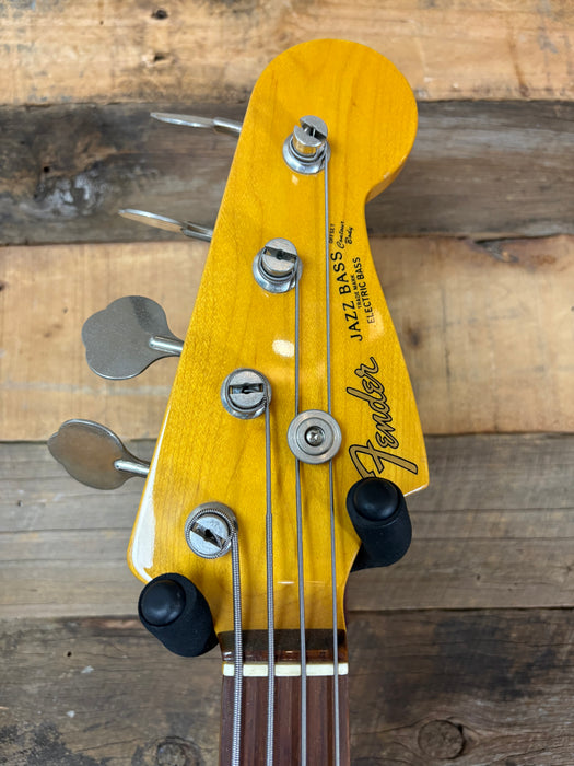 Pre Loved CIJ Fender Jazz Bass JB62-58 in Three Tone Sunburst (1999-2002)