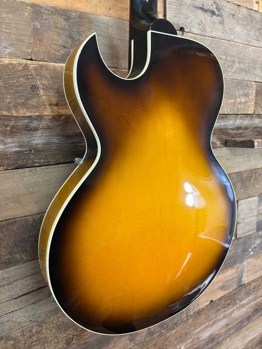 Second Hand 2001 Gibson ES-135 P-100 Tobacco Sunburst, w/OHC
