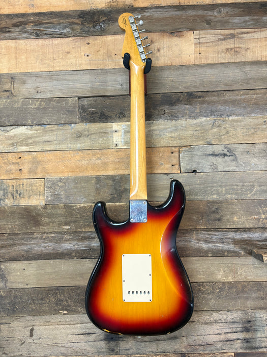 Second Hand 2003 Fender Custom Shop 1960 NOS Stratocaster Relic, Sunburst w/Hardcase
