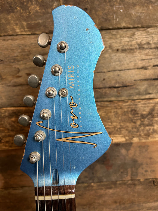Novo Guitars Miris J Lake Sonic Burst Light Distress - Tortoise Guard