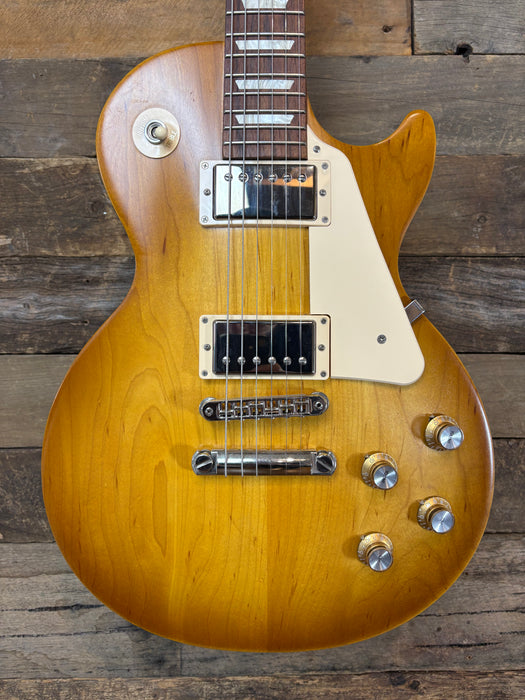 Second Hand 2018 Gibson Les Paul Studio Tribute T, Satin Honey Burst w/OSC