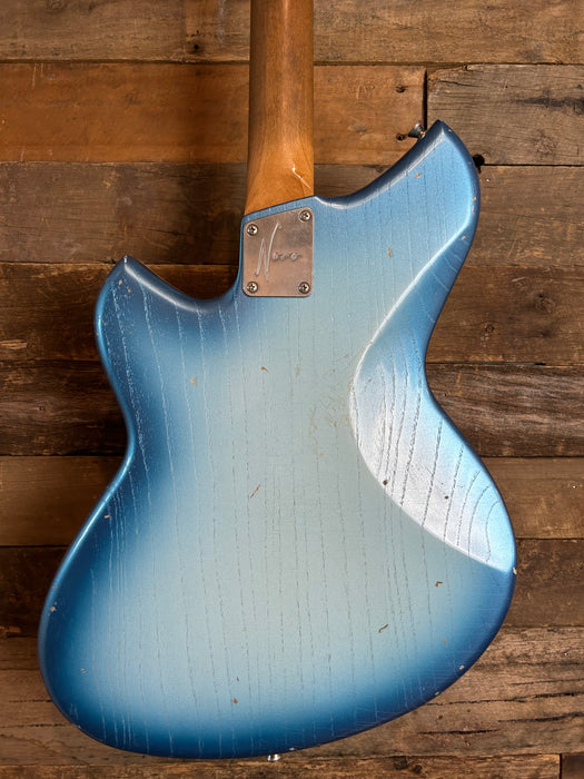Novo Guitars Miris J Lake Sonic Burst Light Distress - Tortoise Guard